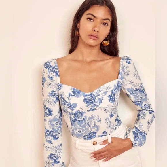 Reformation Reign Top in Olympia Print - Size 8 - Picture 3 of 12